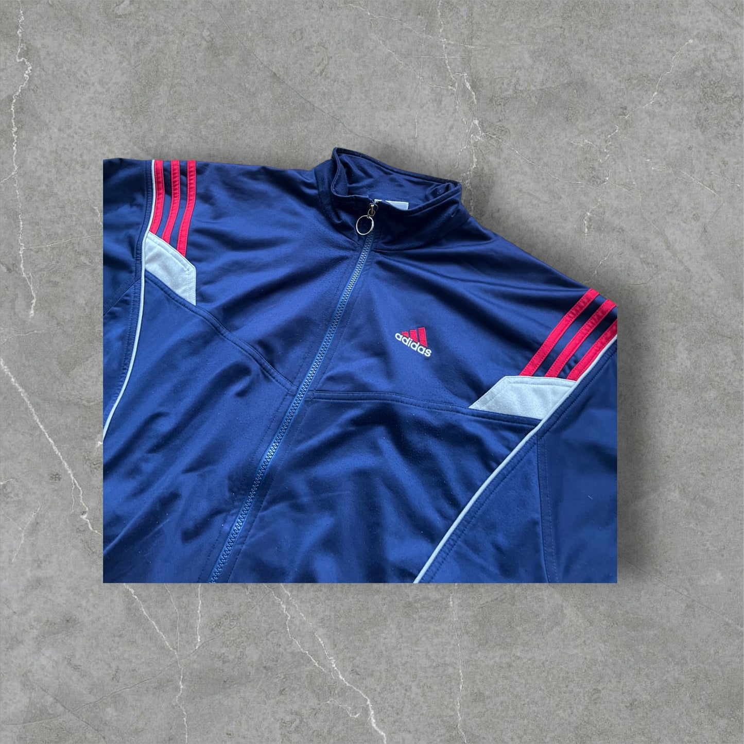 Vintage adidas Trainingsjacke Navy/Rot – Größe L